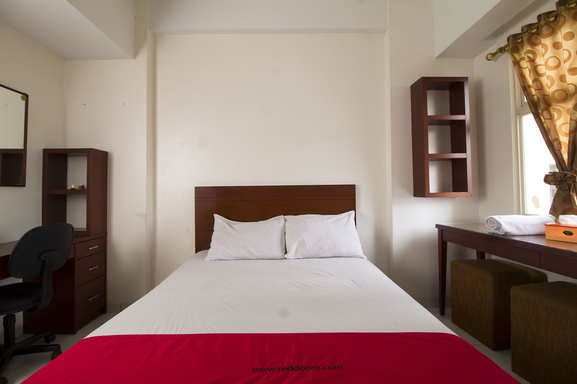 Reddoorz Apartment @ Margonda Residence Depok Dış mekan fotoğraf