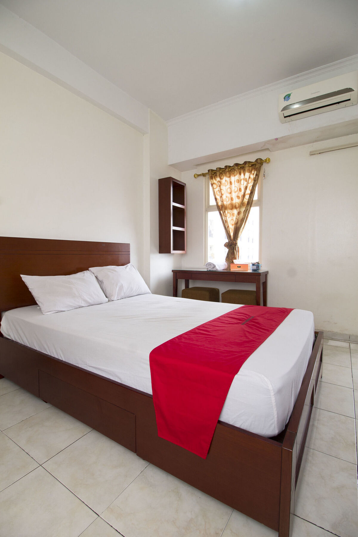 Reddoorz Apartment @ Margonda Residence Depok Dış mekan fotoğraf
